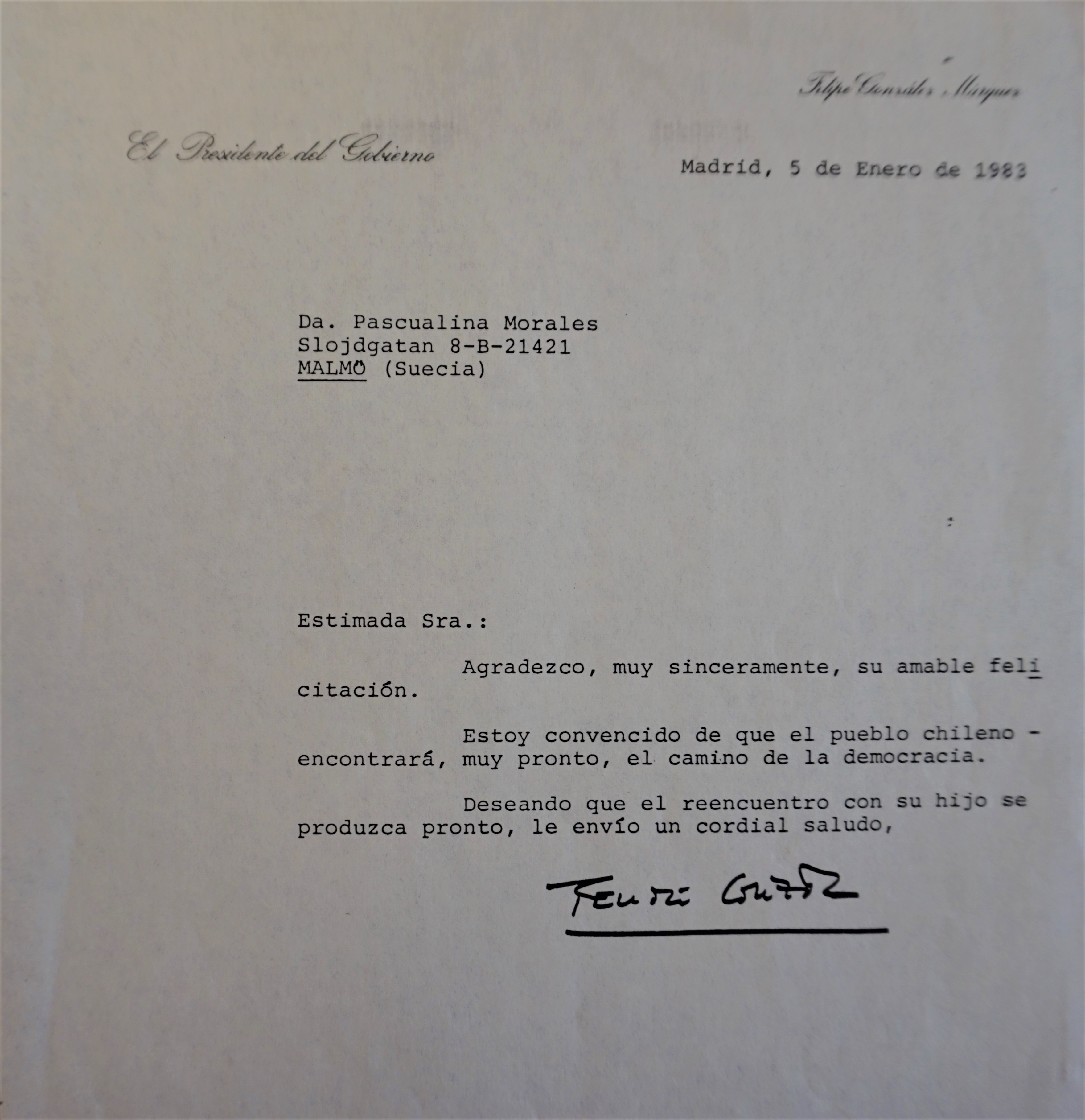 Carta de Felipe González Márquez a Pascualina Morales Carta de Felipe González Márquez a Pascualina Morales