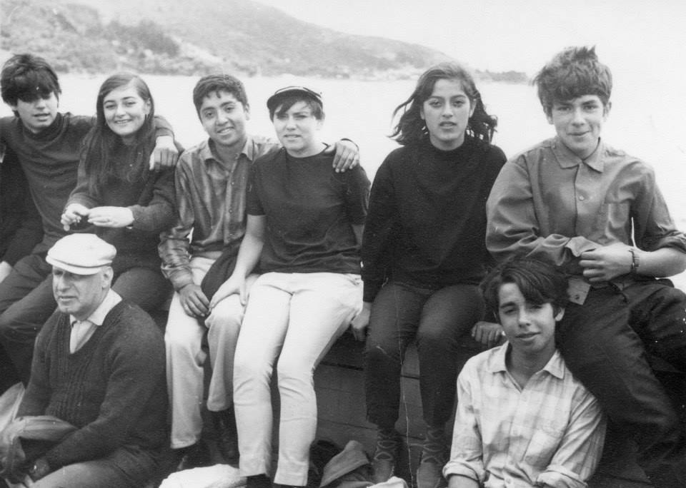 Alfonso Chanfreau junto a sus compañeros en Chiloé Alfonso Chanfreau junto a sus compañeros en Chiloé